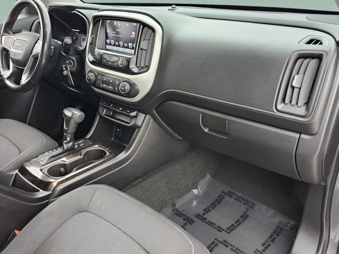 Used 2016 GMC Canyon SLE image 15