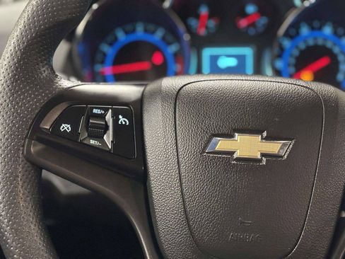 Used 2016 Chevrolet Cruze LT FWD image 28