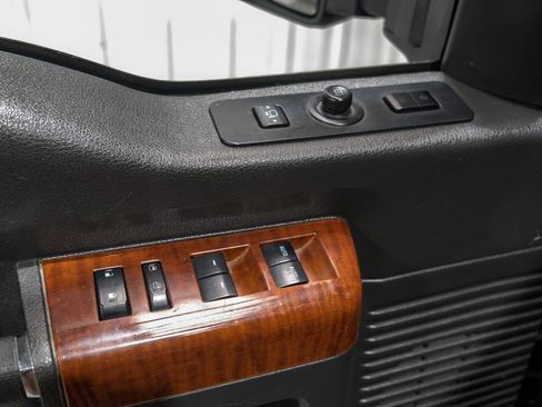 Used 2013 Ford F350 King Ranch w/ FX4 Off Road Pkg image 40