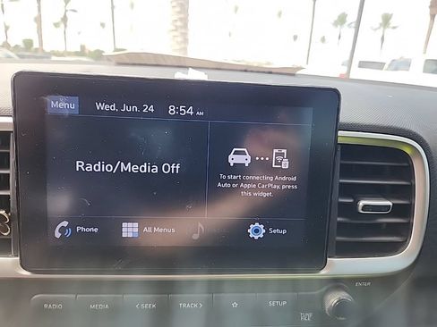 Used 2022 Hyundai Venue SEL FWD image 14