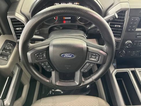 Used 2018 Ford F150 XLT AWD/4WD image 27