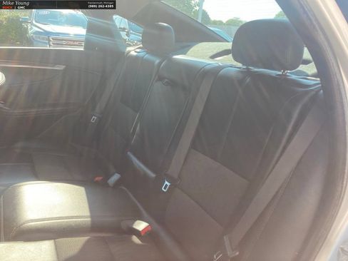 Used 2016 Chevrolet Impala LT FWD image 16