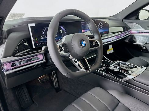 New 2026 BMW 760i xDrive w/ Executive Package AWD/4WD image 9