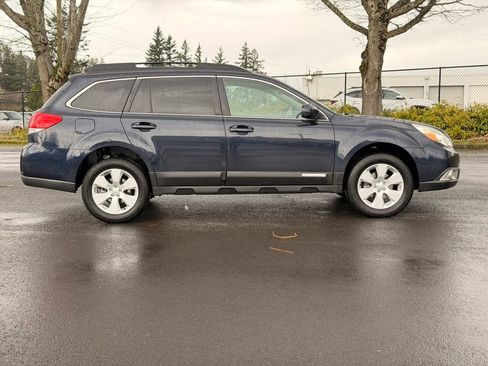 Used 2012 Subaru Outback 2.5i Premium image 8