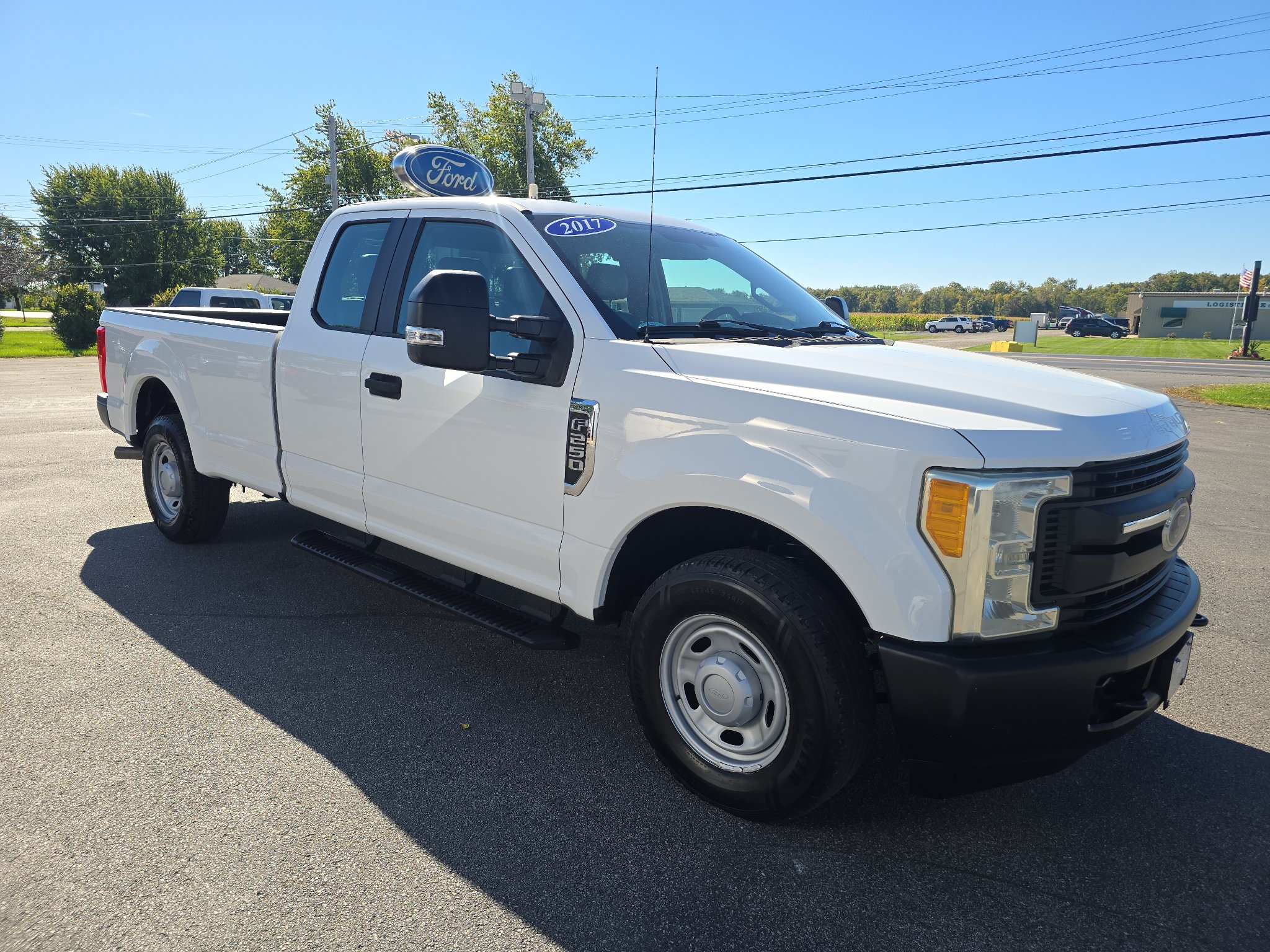 Used 2017 Ford F250 XL w/ Power Equipment Group RWD image 4