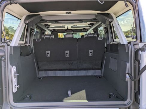 New 2025 Ford Bronco Badlands image 13