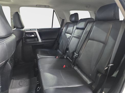 Used 2022 Toyota 4Runner Limited AWD/4WD image 11