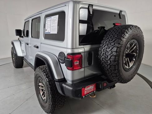 Used 2024 Jeep Wrangler Unlimited Rubicon 392 AWD/4WD image 3