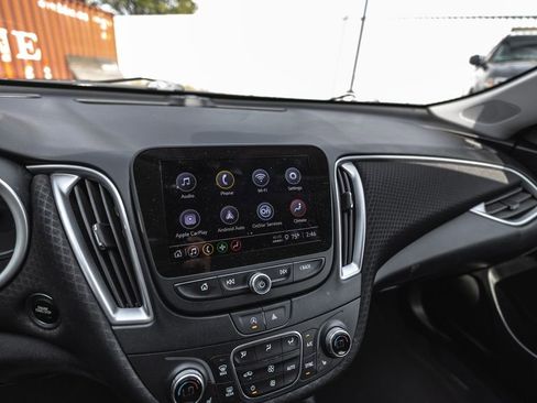 Used 2024 Chevrolet Malibu LT FWD image 13