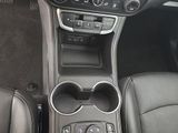 Used 2024 GMC Terrain SLT image 3