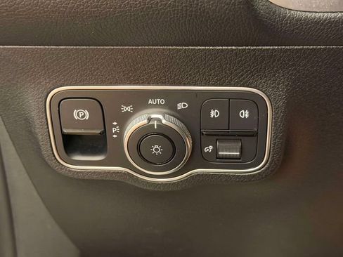 Used 2023 Mercedes-Benz GLB 250 4MATIC image 20