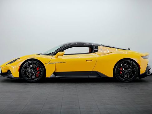 Used 2022 Maserati MC20 Coupe image 8