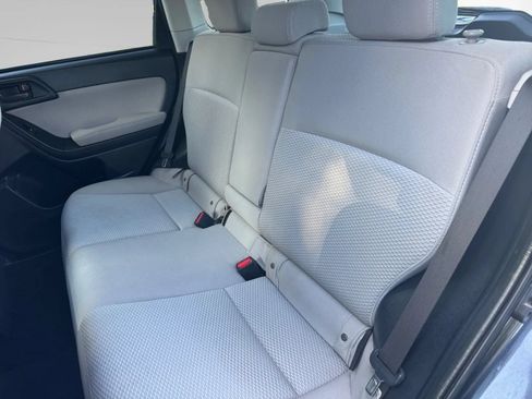 Used 2015 Subaru Forester 2.5i Premium w/ All-Weather Package AWD/4WD image 18