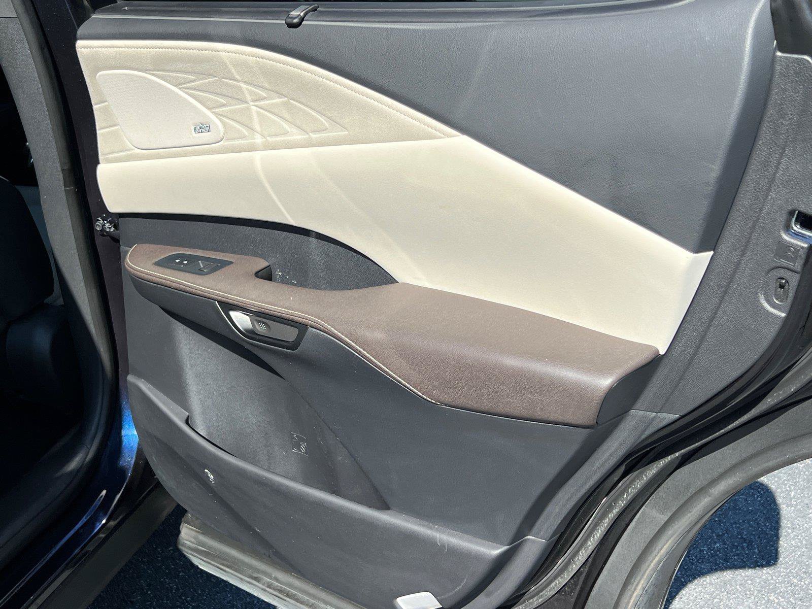 Certified 2024 Lexus RX 350 FWD w/ Convenience Package image 16