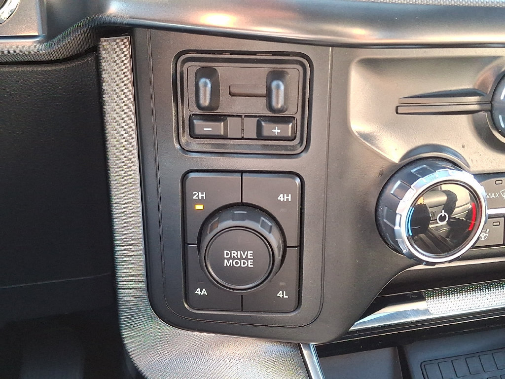 Certified 2022 Ford F150 Platinum w/ Equipment Group 701A High AWD/4WD image 25