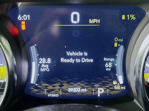 Used 2023 Jeep Wrangler Unlimited Sahara w/ Cold Weather Group AWD/4WD image 18