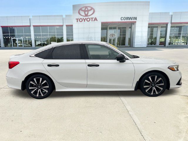Used 2023 Honda Civic EX image 6