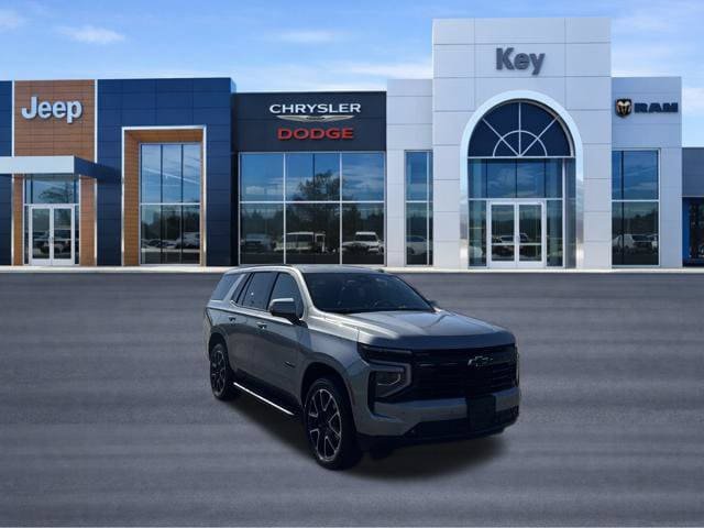 Used 2025 Chevrolet Tahoe RST w/ Comfort Package AWD/4WD image 7