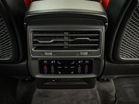 Used 2023 Audi SQ8 Prestige image 43