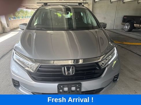 Used 2024 Honda Odyssey Elite image 16