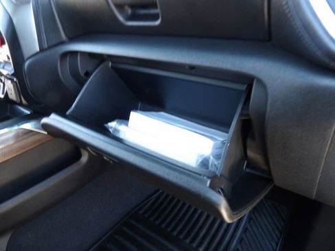 Used 2020 Chevrolet Silverado 1500 RST w/ All-Star Edition image 34