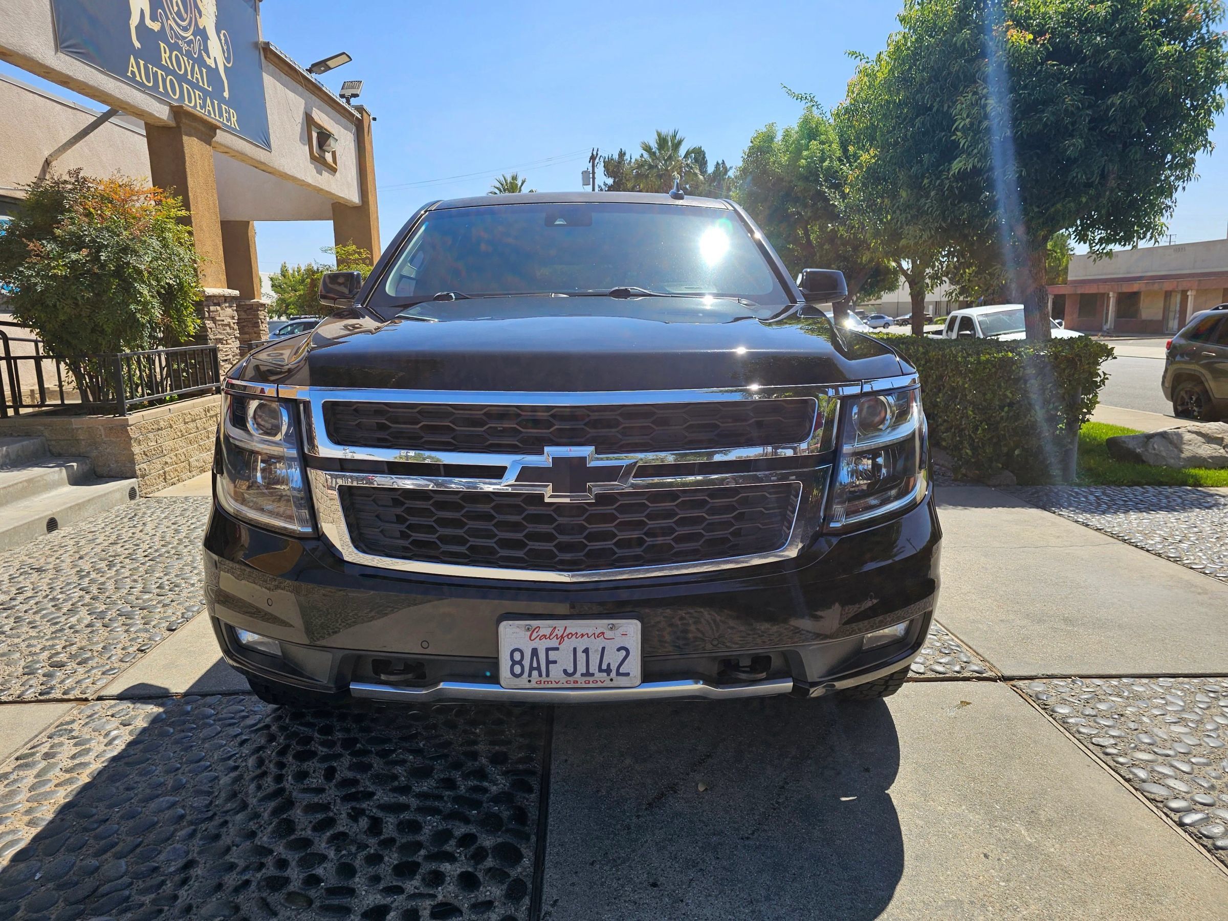Used 2018 Chevrolet Tahoe LT AWD/4WD image 2