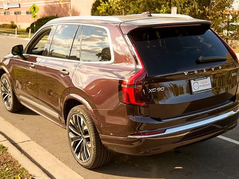New 2026 Volvo XC90 B5 Ultra w/ Protection Package image 7