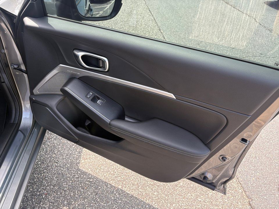 Certified 2025 Acura Integra A-Spec w/ Technology Package FWD image 35