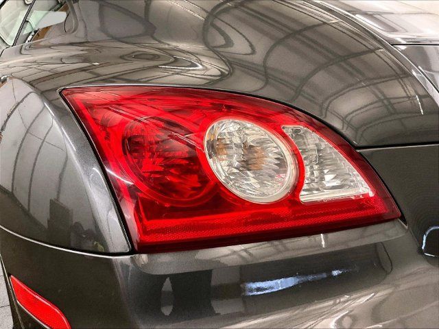 Used 2005 Chrysler Crossfire Limited RWD image 26