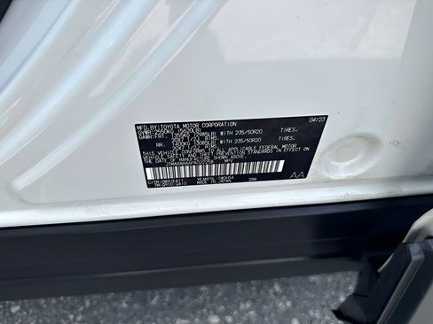 Used 2023 Subaru Solterra AWD image 23