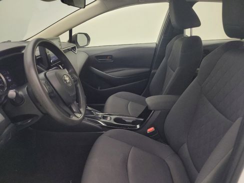 Used 2022 Toyota Corolla LE FWD image 17
