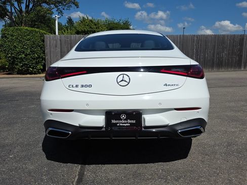 Certified 2026 Mercedes-Benz CLE 300 4MATIC Coupe image 4