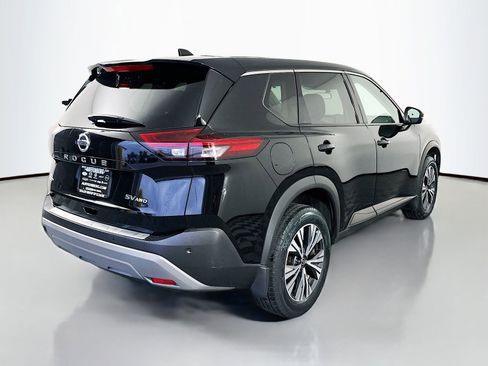 Used 2021 Nissan Rogue SV AWD/4WD image 7