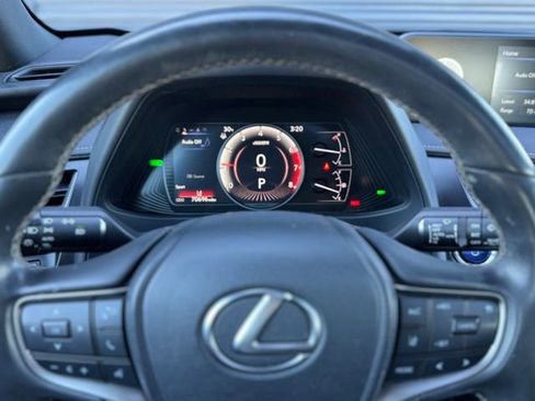 Used 2022 Lexus UX 250h w/ Premium Package image 20