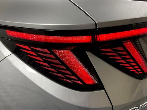 Used 2022 Hyundai Tucson SEL image 22