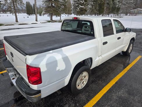 Used 2005 Dodge Dakota SLT image 11