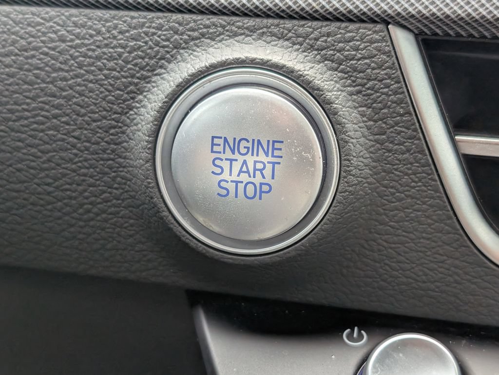 Used 2024 Hyundai Sonata SEL FWD image 25