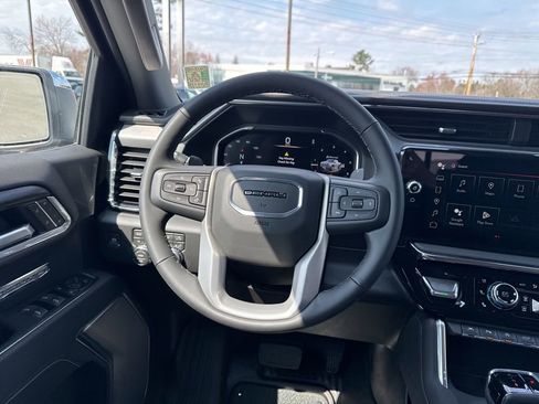 New 2026 GMC Sierra 1500 Denali w/ Denali Reserve Package AWD/4WD image 13