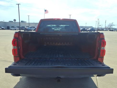 Used 2014 GMC Sierra 1500 SLT w/ SLT Crew Cab Value Package AWD/4WD image 24
