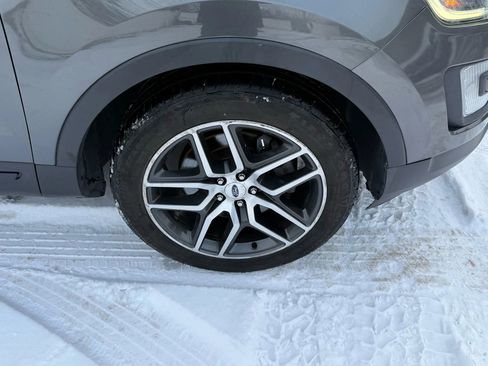 Used 2017 Ford Explorer Sport w/ Equipment Group 401A AWD/4WD image 52