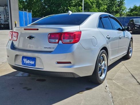 Used 2014 Chevrolet Malibu LT image 4