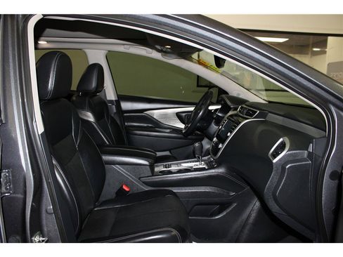 Used 2018 Nissan Murano Platinum w/ Cargo Package image 25