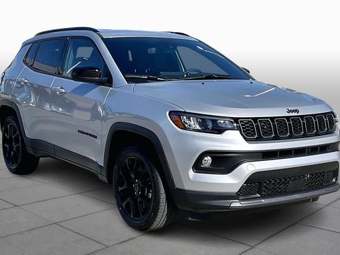 New 2026 Jeep Compass Latitude AWD/4WD image 2