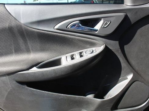 Used 2024 Chevrolet Malibu RS FWD image 30