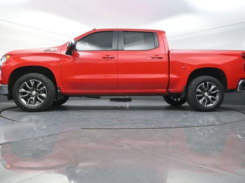 Used 2024 Chevrolet Silverado 1500 LT image 25
