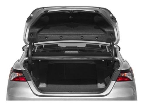 Used 2023 Toyota Camry LE image 11