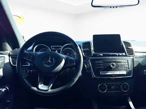 Used 2018 Mercedes-Benz GLS 450 4MATIC image 14