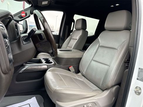 Used 2019 Chevrolet Silverado 1500 LTZ w/ LTZ Convenience Package image 11