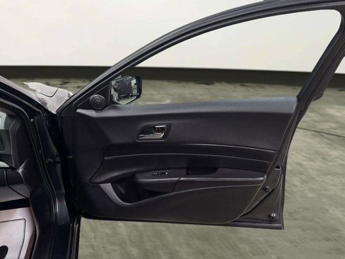 Used 2016 Acura ILX FWD image 19