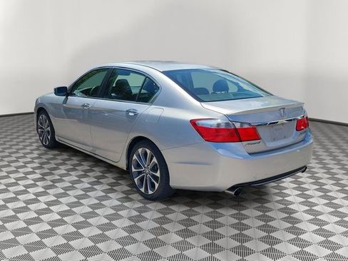 Used 2014 Honda Accord Sport image 4